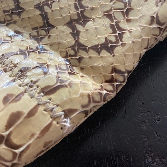 VINTAGE Snakeskin Clutch Handbag - Picture 7 of 12
